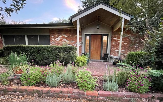 101 Riverside Street, Vidalia, LA 71373