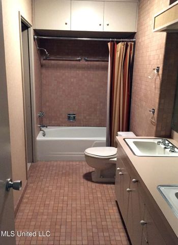 101 Riverside Street, Vidalia, LA 71373