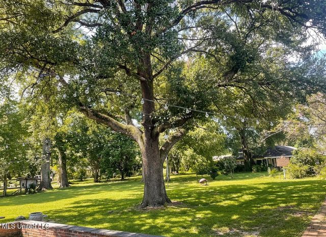 101 Riverside Street, Vidalia, LA 71373