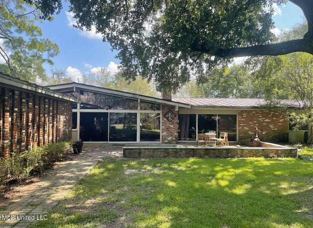 101 Riverside Street, Vidalia, LA 71373