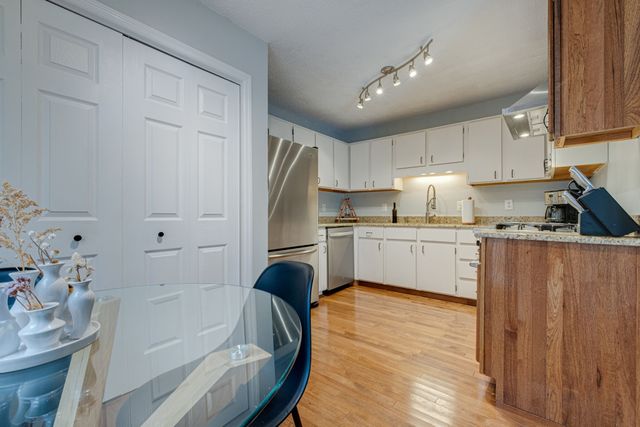 5148 Village Trce, Nashville, TN 37211