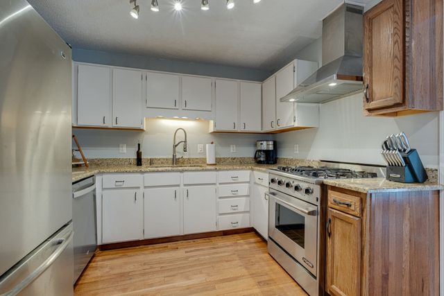 5148 Village Trce, Nashville, TN 37211