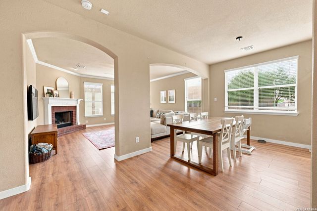 304 Tumbleweed Run, Cibolo, TX 78108