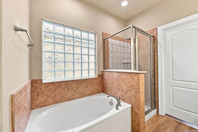 304 Tumbleweed Run, Cibolo, TX 78108