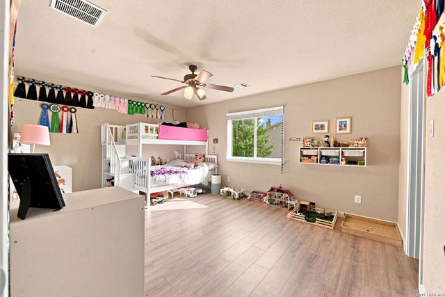 304 Tumbleweed Run, Cibolo, TX 78108