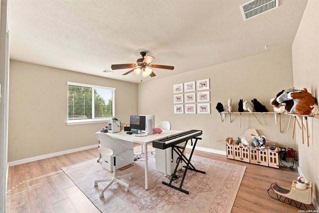 304 Tumbleweed Run, Cibolo, TX 78108