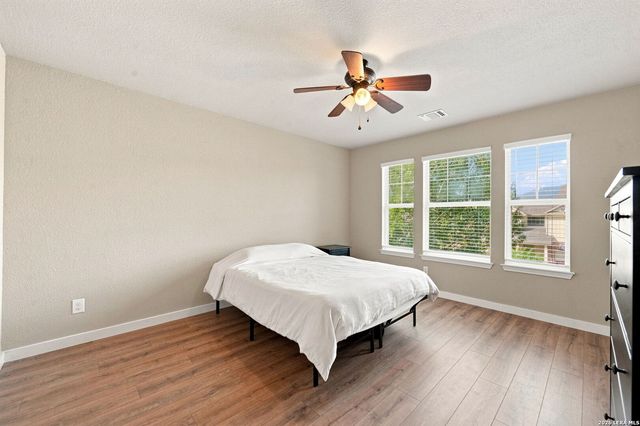 304 Tumbleweed Run, Cibolo, TX 78108