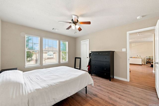 304 Tumbleweed Run, Cibolo, TX 78108