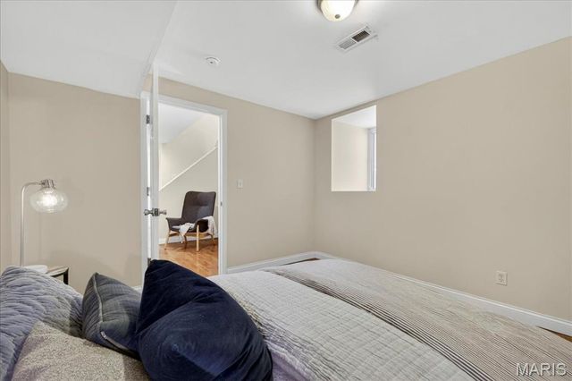 4317 Maryland Avenue 1E, St Louis, MO 63108