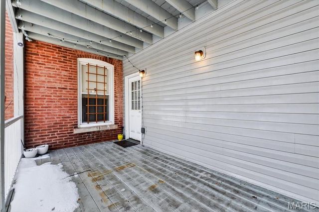 4317 Maryland Avenue 1E, St Louis, MO 63108