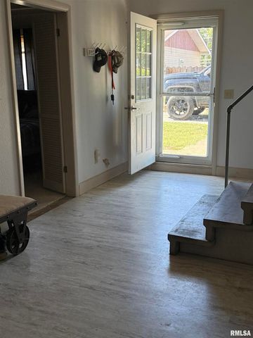 204 W Gelston Street, Valier, IL 62891