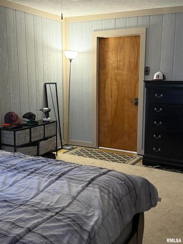 204 W Gelston Street, Valier, IL 62891