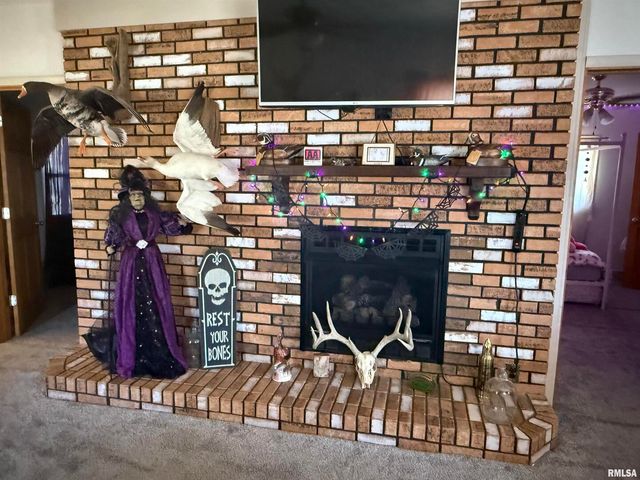 204 W Gelston Street, Valier, IL 62891