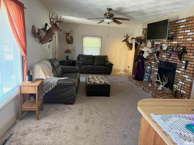 204 W Gelston Street, Valier, IL 62891