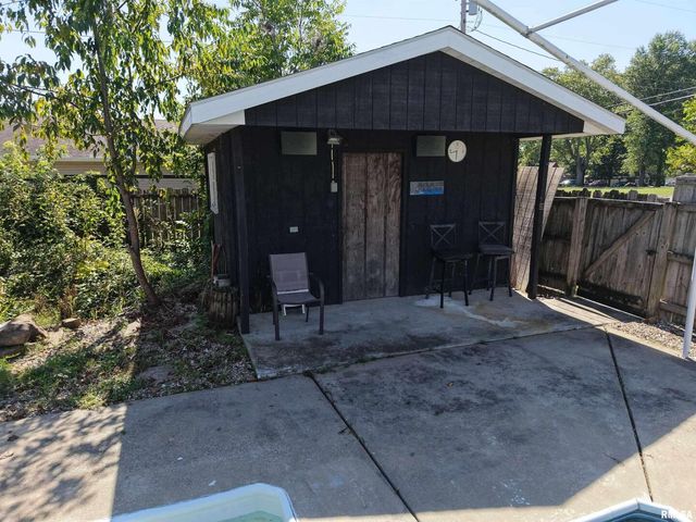 204 W Gelston Street, Valier, IL 62891