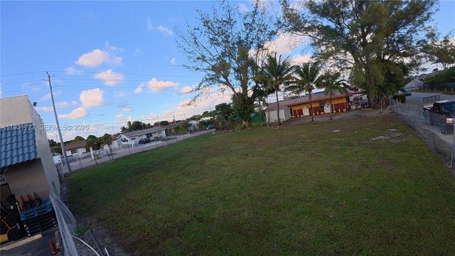 168 4215, Miami Gardens, FL 33055