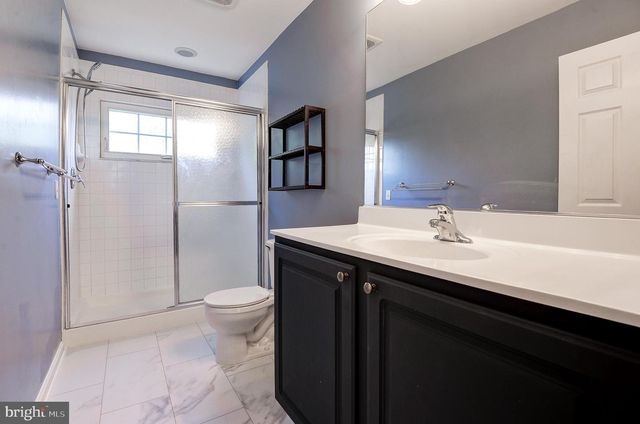 23014 FONTWELL SQ, Sterling, VA 20166