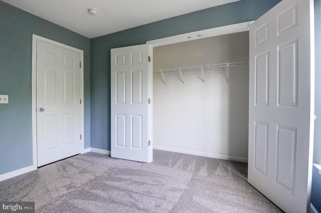 23014 FONTWELL SQ, Sterling, VA 20166