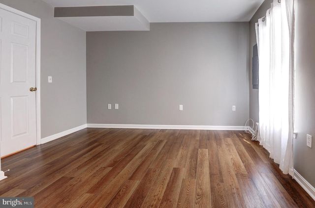 23014 FONTWELL SQ, Sterling, VA 20166