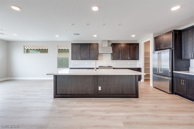 10312 Peako Hills Avenue, Las Vegas, NV 89166