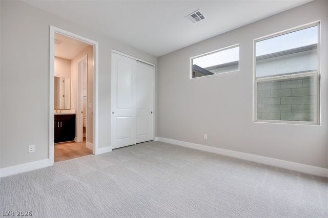 10312 Peako Hills Avenue, Las Vegas, NV 89166