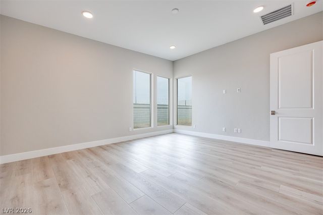 10312 Peako Hills Avenue, Las Vegas, NV 89166