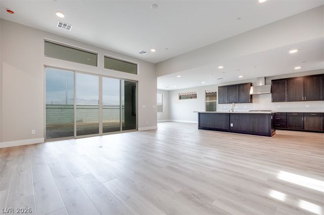 10312 Peako Hills Avenue, Las Vegas, NV 89166