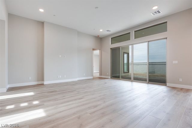 10312 Peako Hills Avenue, Las Vegas, NV 89166