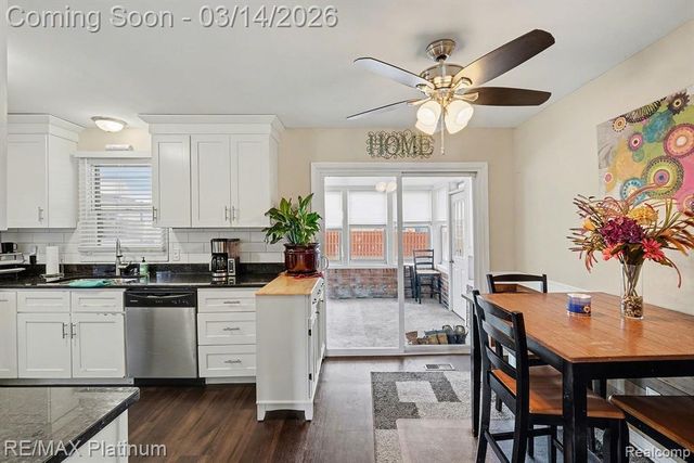 6426 Rustic Ridge Trail, Grand Blanc, MI 48439