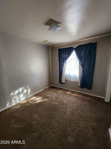 2032 W STATE Avenue, Phoenix, AZ 85021