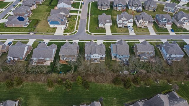 713 Newton Drive, Beavercreek, OH 45434