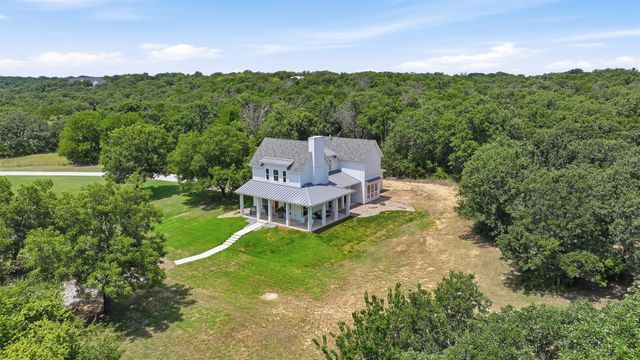 1000 Cool Ranch Lane, Millsap, TX 76066