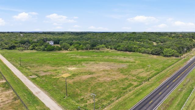 1000 Cool Ranch Lane, Millsap, TX 76066