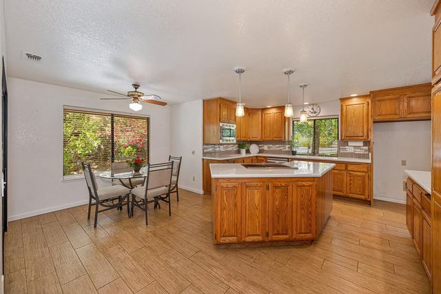 6400 Lago Cir, Rancho Murieta, CA 95683