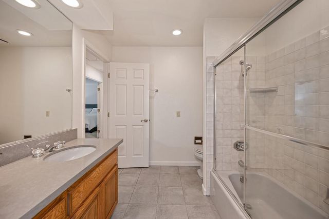 6400 Lago Cir, Rancho Murieta, CA 95683
