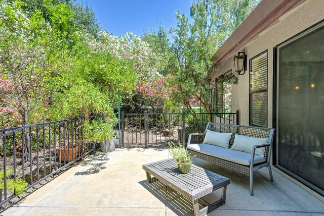 6400 Lago Cir, Rancho Murieta, CA 95683