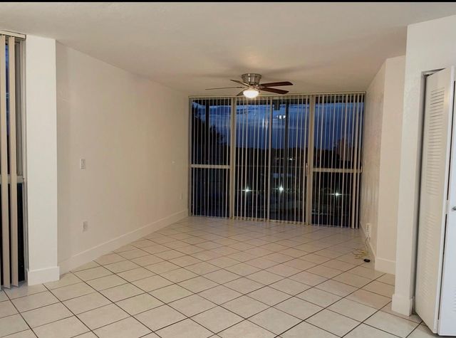 7035 NW 186th Street D508, Hialeah, FL 33015