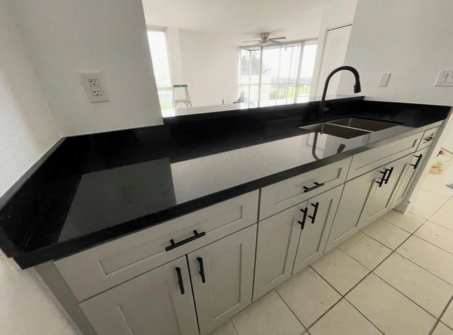 7035 NW 186th Street D508, Hialeah, FL 33015