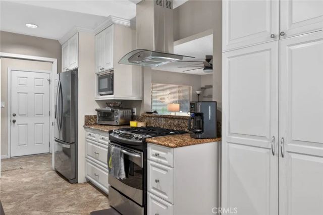 1057 S 5th, Montebello, CA 90640