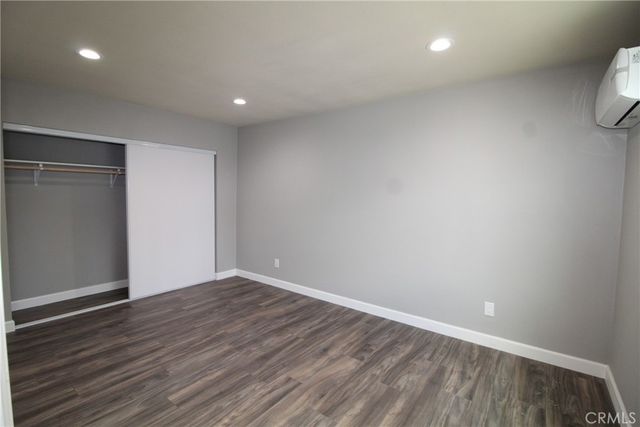4986 Southern Avenue E, South Gate, CA 90280