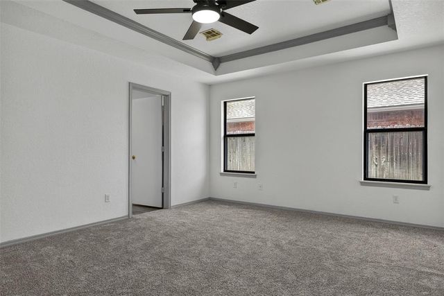 1608 Redtail Hawk, Edmond, OK 73003