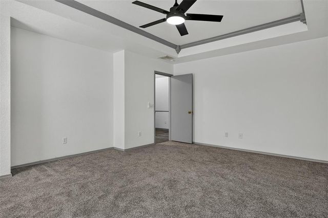 1608 Redtail Hawk, Edmond, OK 73003