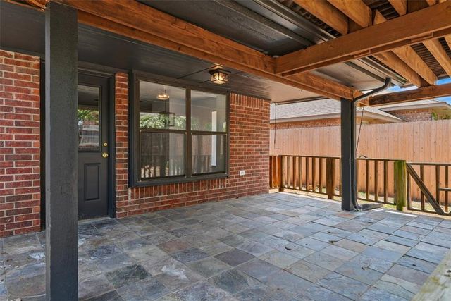 1608 Redtail Hawk, Edmond, OK 73003