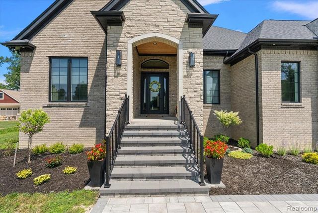 12721 27 Mile Road, Washington, MI 48094