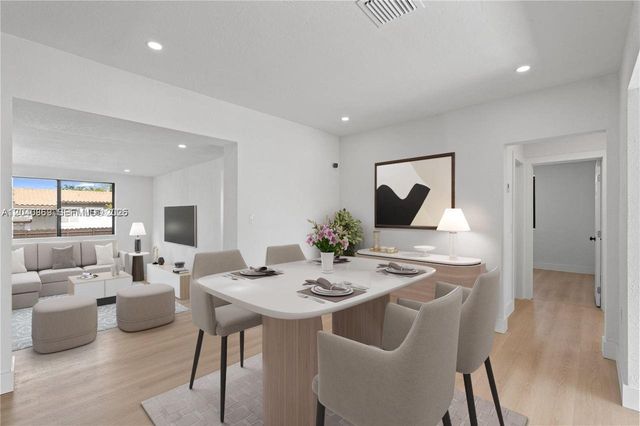 31 W 64th St, Hialeah, FL 33012