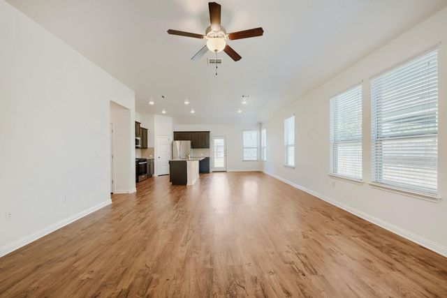 6000 Gerard DR, Austin, TX 78744