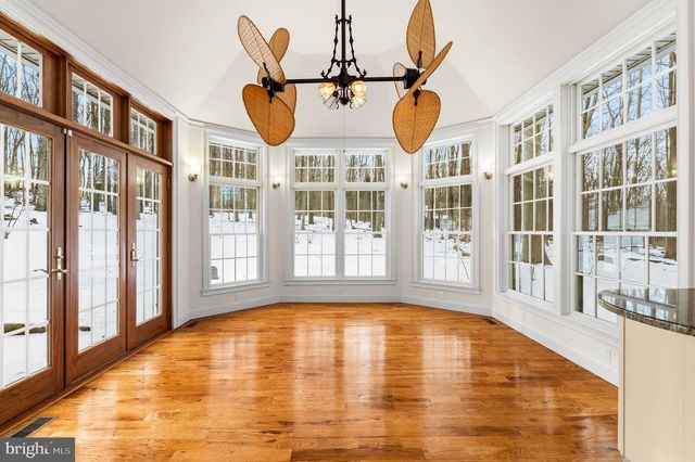 7044 ELY RD, New Hope, PA 18938