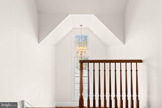 7044 ELY RD, New Hope, PA 18938