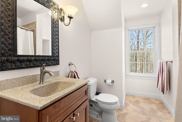 7044 ELY RD, New Hope, PA 18938