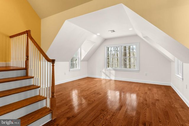 7044 ELY RD, New Hope, PA 18938